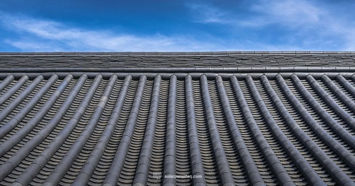 Panel Color Explained - Solar Panel FAQ