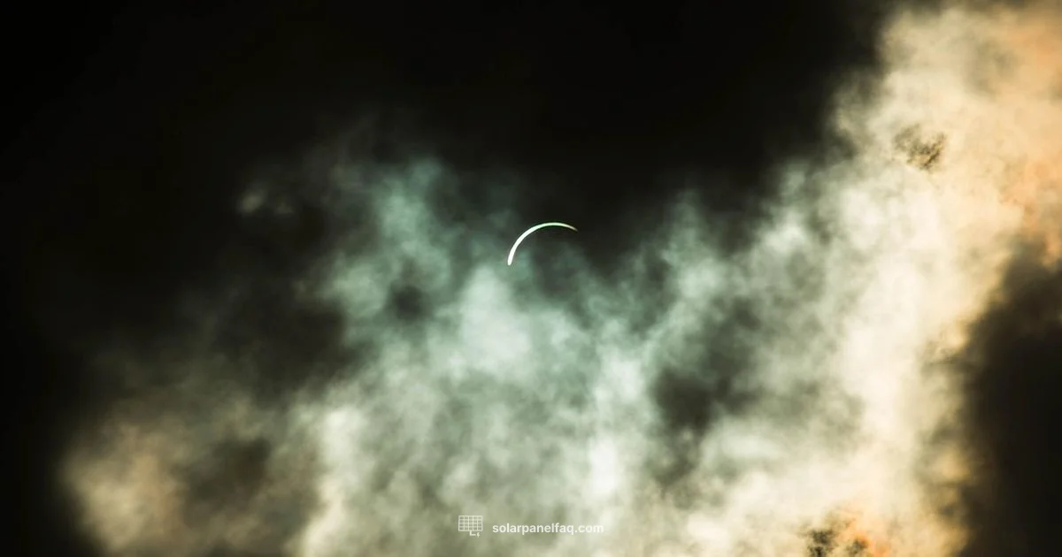 Clean Panels, Peak Output - Solar Panel FAQ